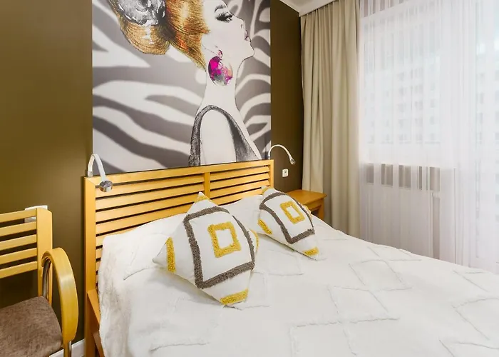 Nadmorskie - Spacerowy * Колобжег